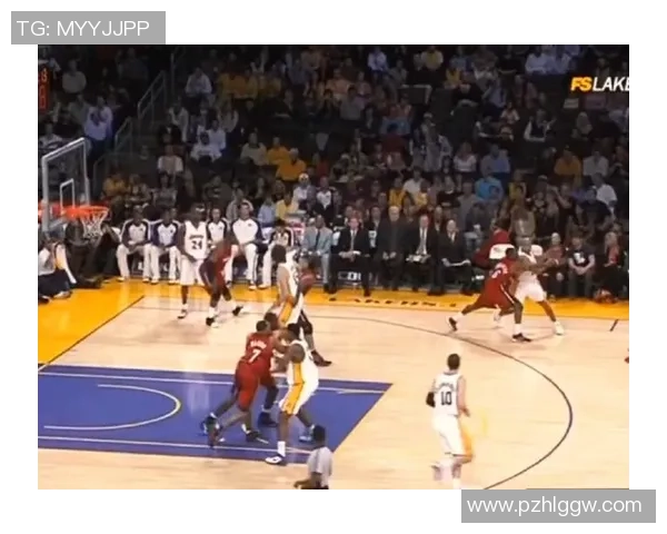 科比领衔湖人对决热火的经典总决赛回顾与精彩瞬间分析 科比领衔湖人对决热火的经典总决赛回顾与精彩瞬间分析