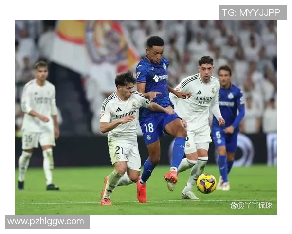 阿贾克斯与赫塔菲对决前瞻分析及双方近期状态评估