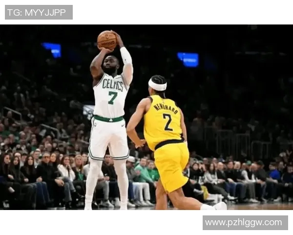 4月15日步行者与凯尔特人激战正酣球迷期待精彩对决与逆转时刻